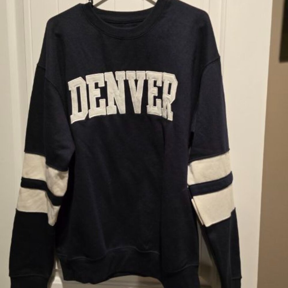 New York Popular Denver Sweatshirt Size XL